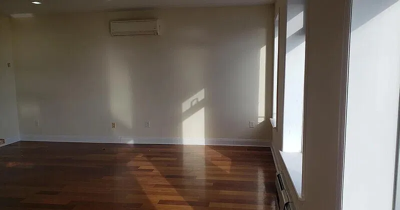 1 bed, 1.0 bath, 800 sqft, $1,624 — Photo 2