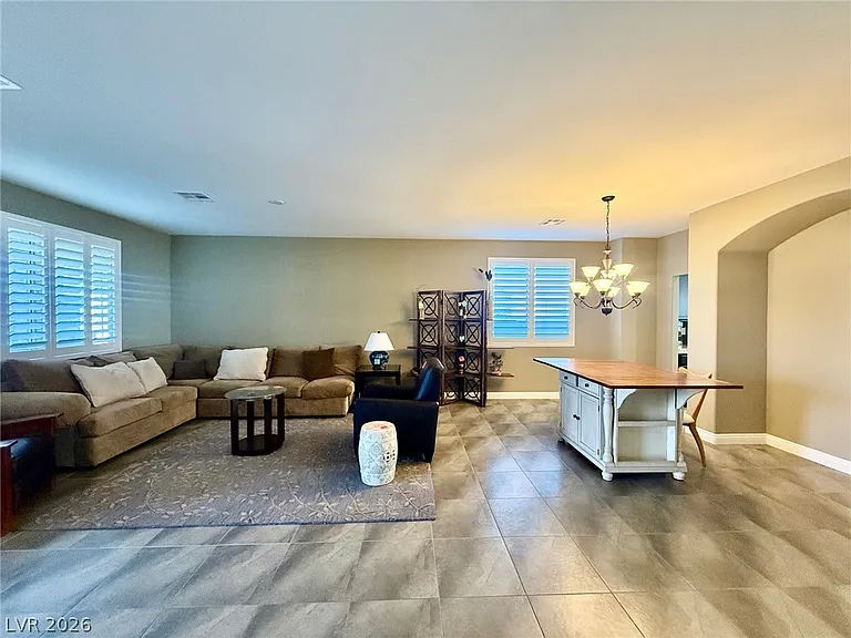 8045 Slip Point Ave — Photo 4