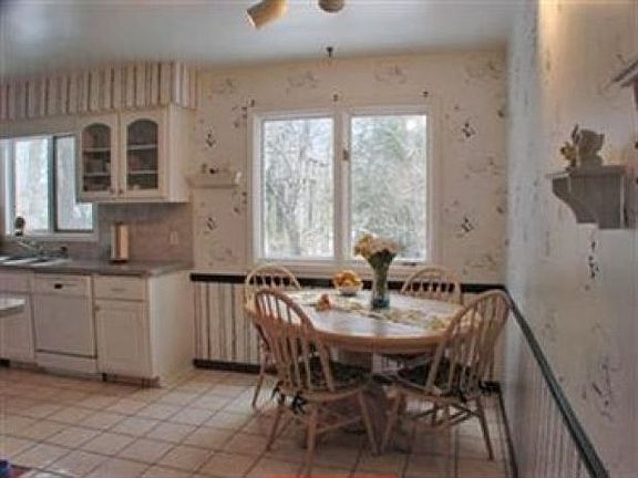 4th image of 6451 Derby Dr