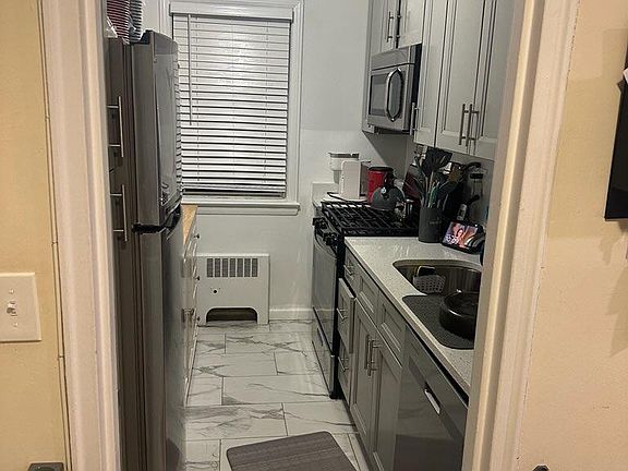 5th image of 103 Columbus #2B