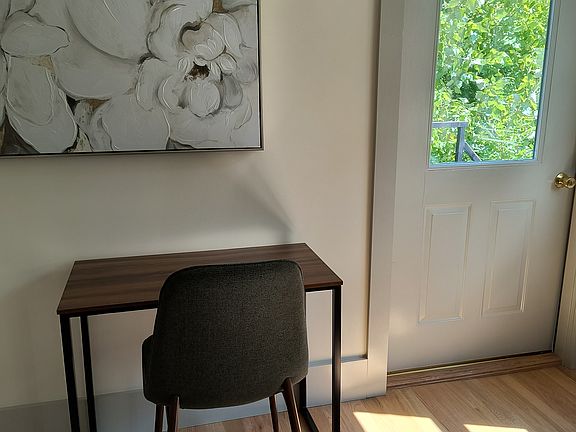 5th image of 44 Main St APT 1