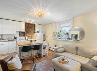 302 K St APT 4, Boston, MA 02127