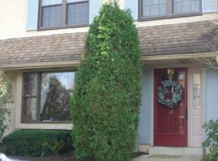 17 Liberte Ln, Chesterbrook, PA 19087