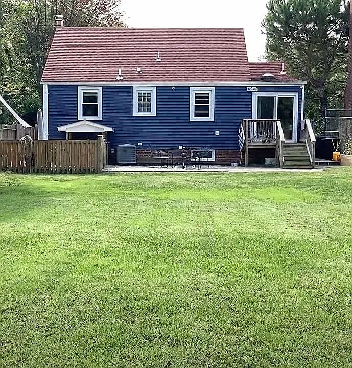 2nd image of 3705 8th St S