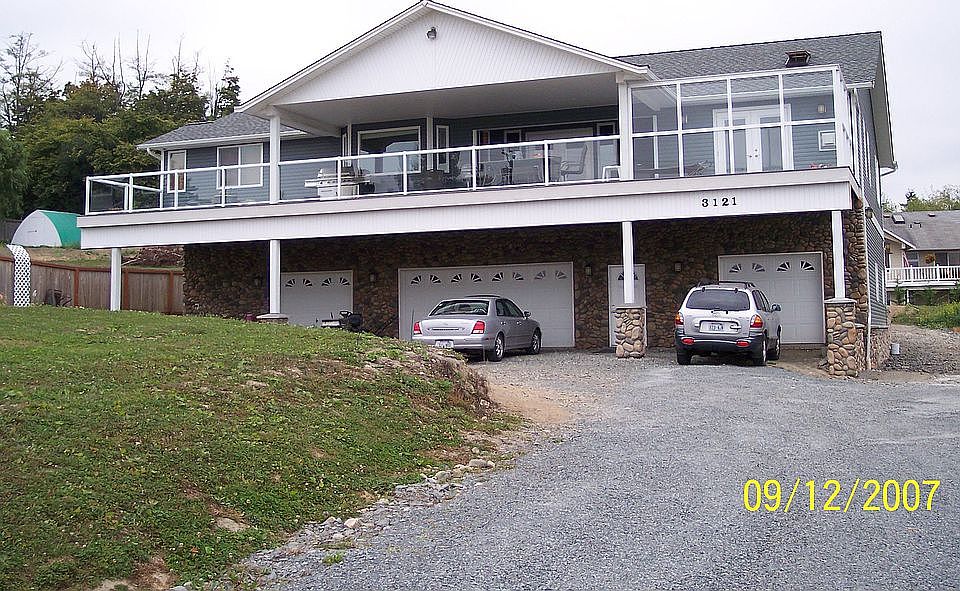 1st image of 3121 78th Ave SE
