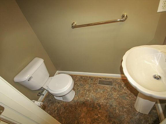 5th image of 14101 Kentwood Forest Dr