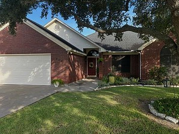 806 Foxglove Dr