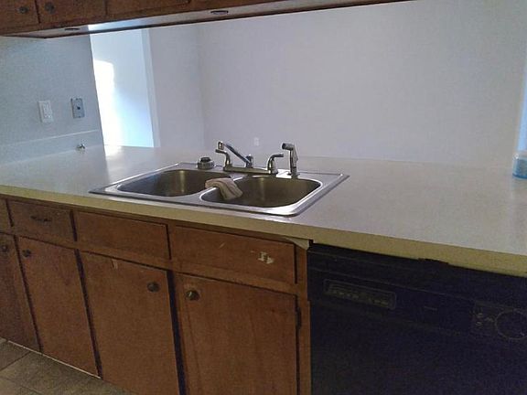 4th image of 1813 Loyola St #1813