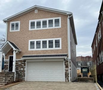 45 Lincoln St, East Orange, NJ, 07017