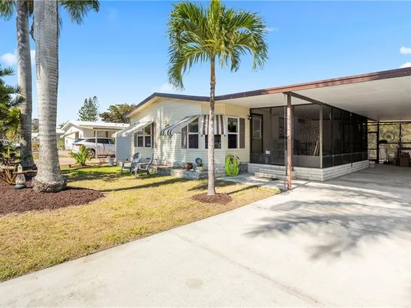 121 GRASSY KEY LN, NAPLES, FL 34114