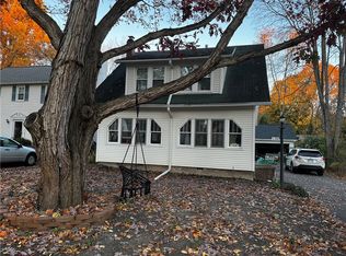 130 Dale Rd, Rochester, NY 14625