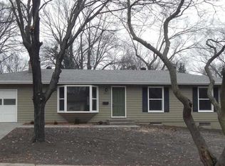 3009 Steven Dr, Lawrence, KS 66049