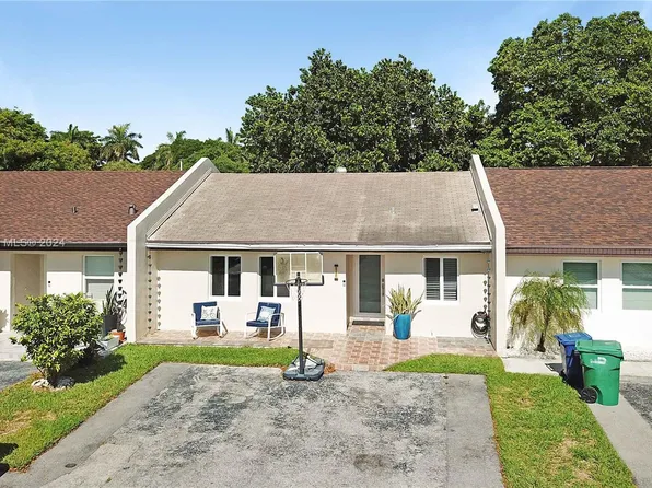 5224 SW 139th Avenue Rd, Miami, FL 33175