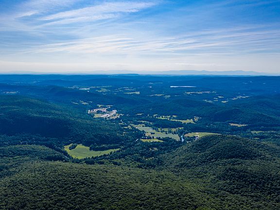 300 Music Mountain Road