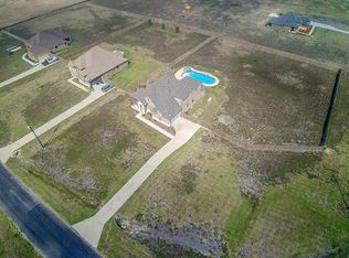 2035 Broadhead Rd, Waxahachie, TX 75165