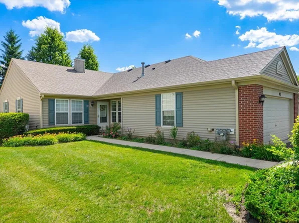 93 W Essington Dr #93, Round Lake, IL 60073