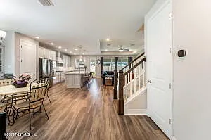 93 Felasco Way — Photo 5