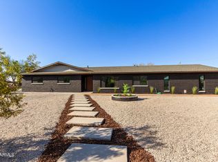 2614 E Winston Dr, Phoenix, AZ 85042