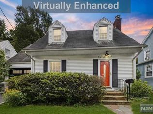 164 Everett Pl, Englewood, NJ 07631