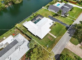7241 SW 110th Ter, Pinecrest, FL 33156