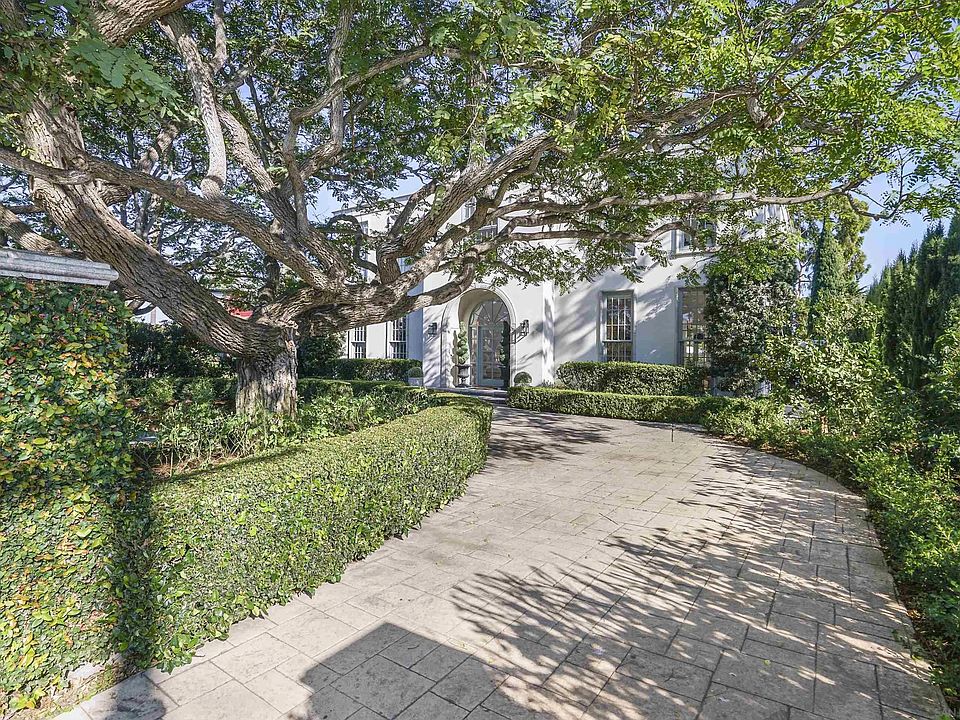 1st image of 731 Adella Ave
