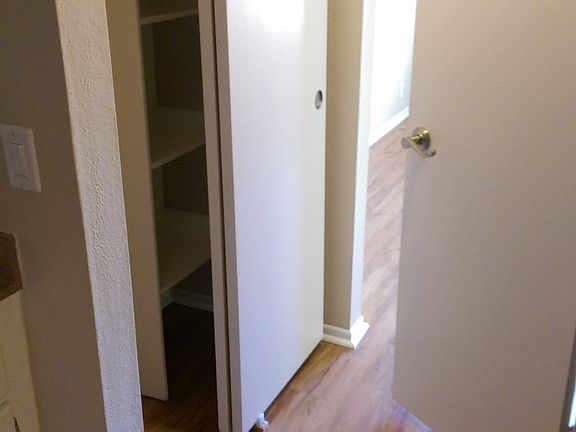 4th image of 1575 Tanglewood Ln APT I234