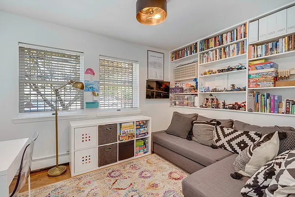 Sold by Compass | media 24