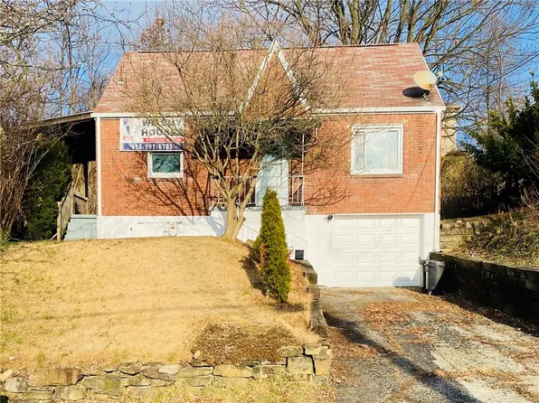141 Marietta Dr, White Oak, PA 15131