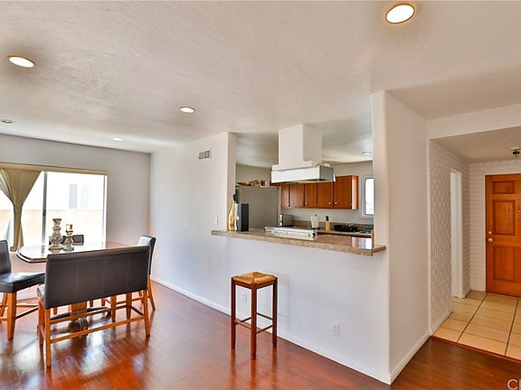 3rd image of 2316 W 134th Pl