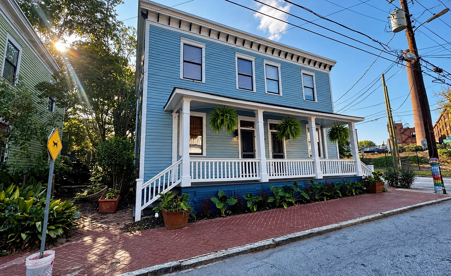 197 Carroll St SE — Photo 1