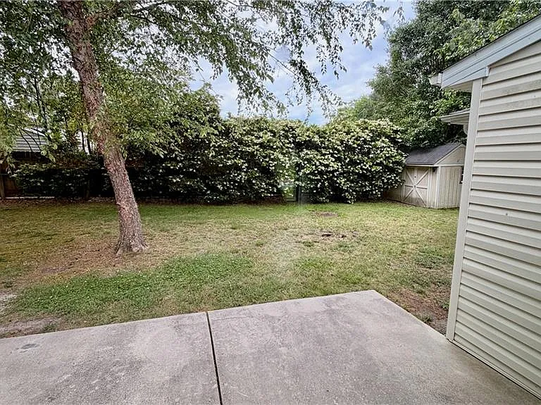 3217 Florence St — Photo 7