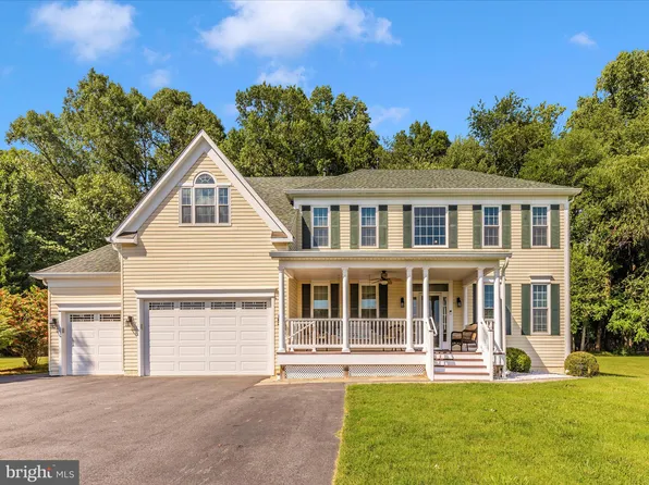 9615 Low Meadow Dr, Gaithersburg, MD 20882