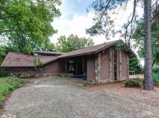 12800 Rivercrest Dr, Little Rock, AR 72212