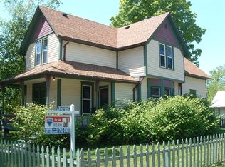 214 W Commercial St, Appleton, WI 54911