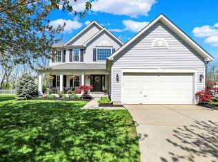14817 Deerwood Dr, Carmel, IN 46033