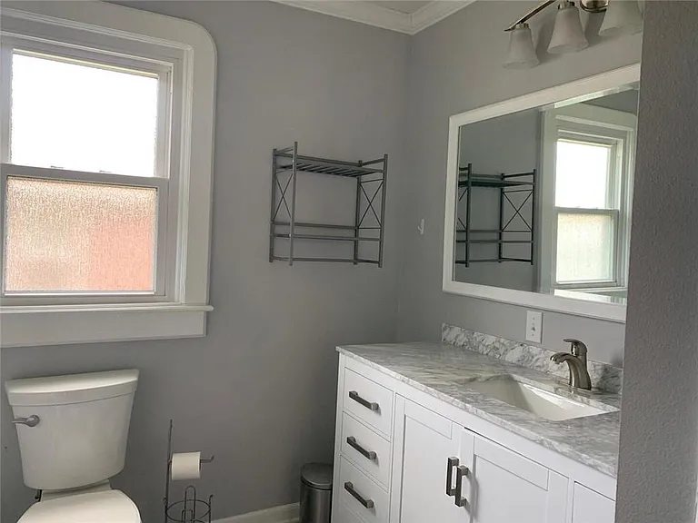 605 Bellanger St — Photo 11
