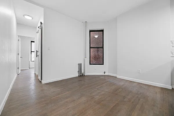 Rented by REAL New York | media 18