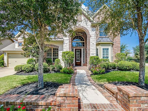 3rd image of 17327 Morgans Lake Dr