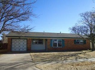 2502 Houston St, Lockney, TX 79072