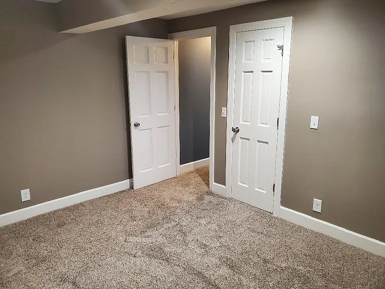 508 N Beadle St — Photo 49