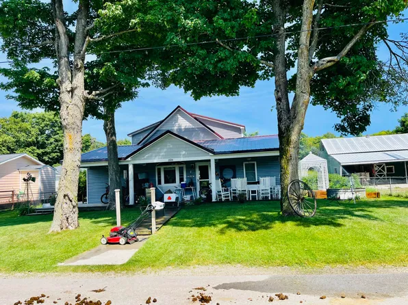 2908 Cadotte Ave, Mackinac Island, MI 49757