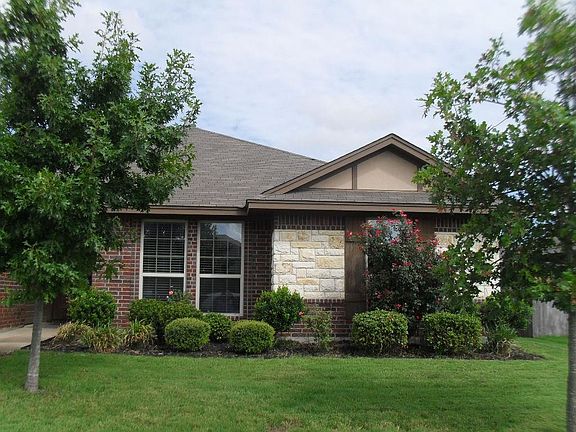 2nd image of 414 Cotton Bend Trl