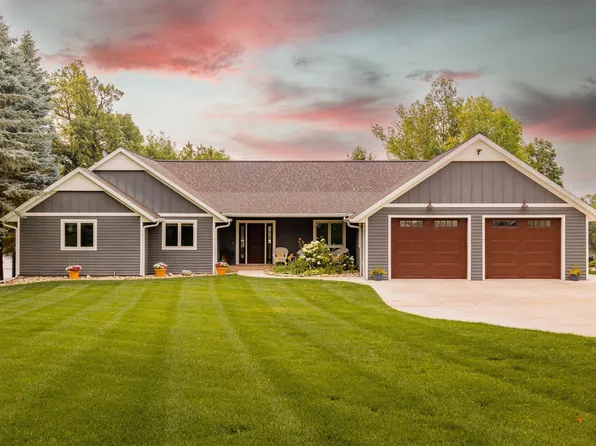 3901 Queens Rd SE, Alexandria, MN 56308