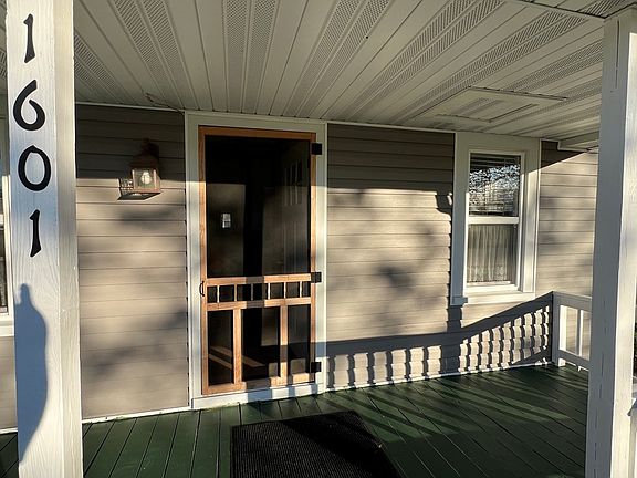 3rd image of 1601 S Baird St