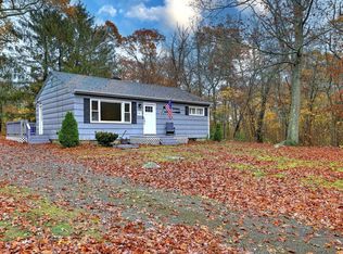 52 Briar Patch Rd, Stonington, CT 06378