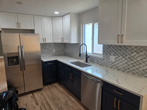 6139 E 33rd Ave, Denver, CO