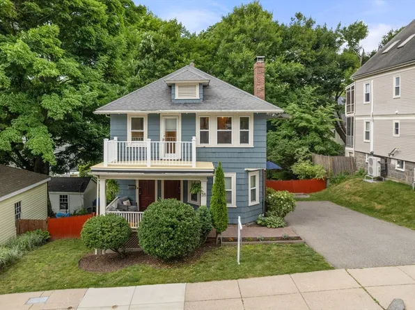 35 Primrose St #1, Roslindale, MA 02131