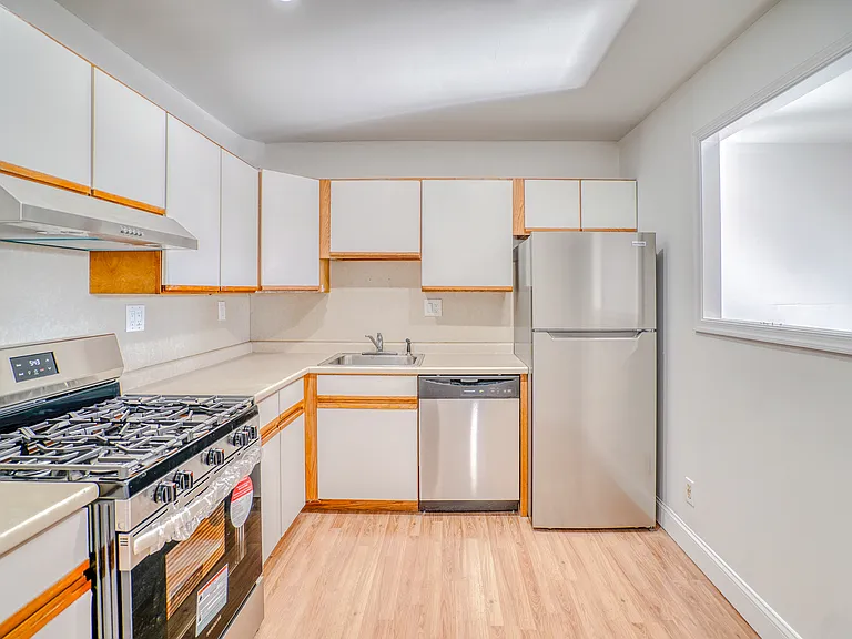 12024 Academy Rd #2 — Photo 13