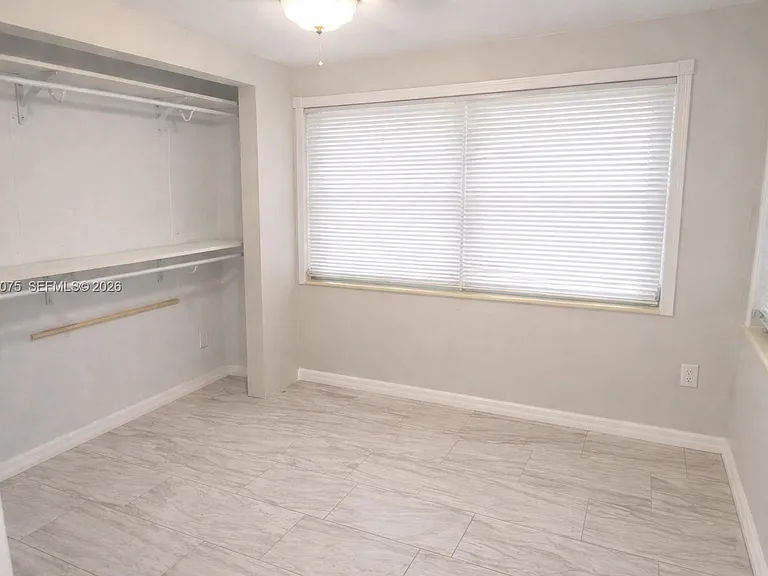 1104 E Jasmine Rd — Photo 15