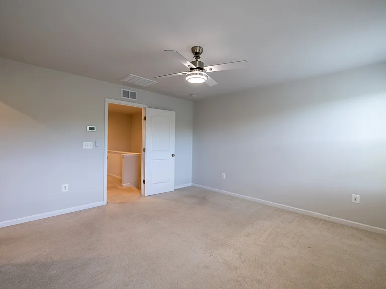 516 Rivanna Hill Way #E4 — Photo 9